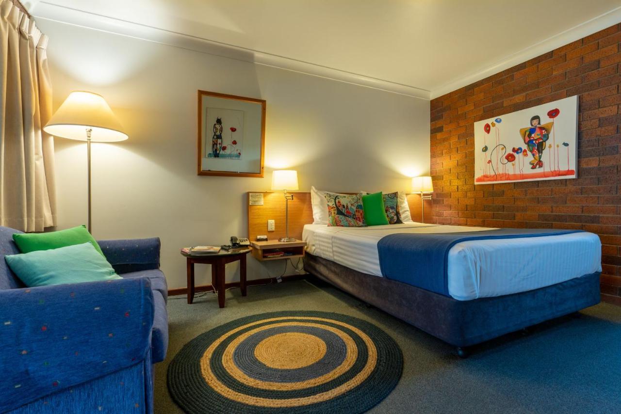 Country Pathfinder Motor Inn Dalby Extérieur photo