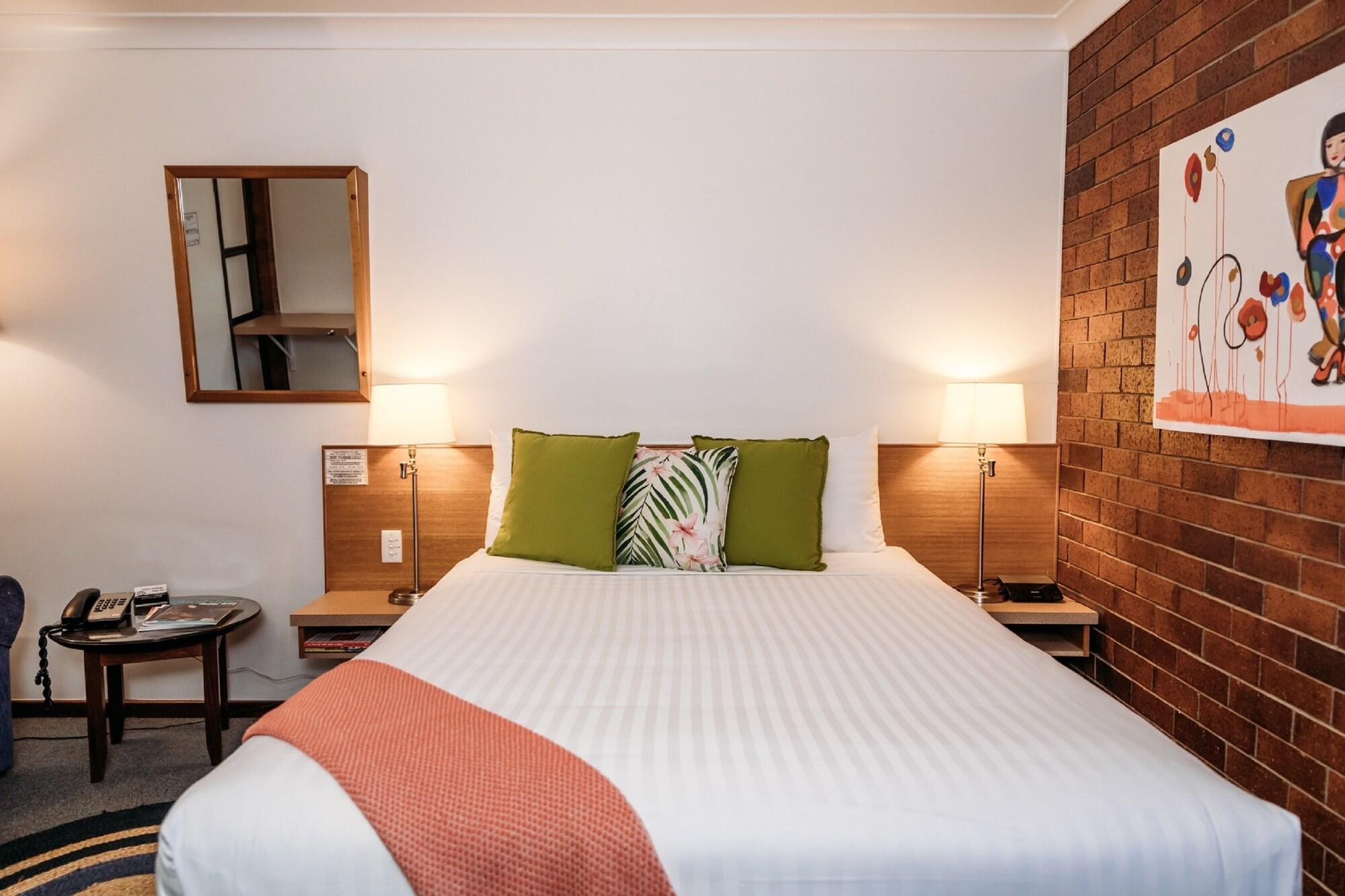 Country Pathfinder Motor Inn Dalby Extérieur photo