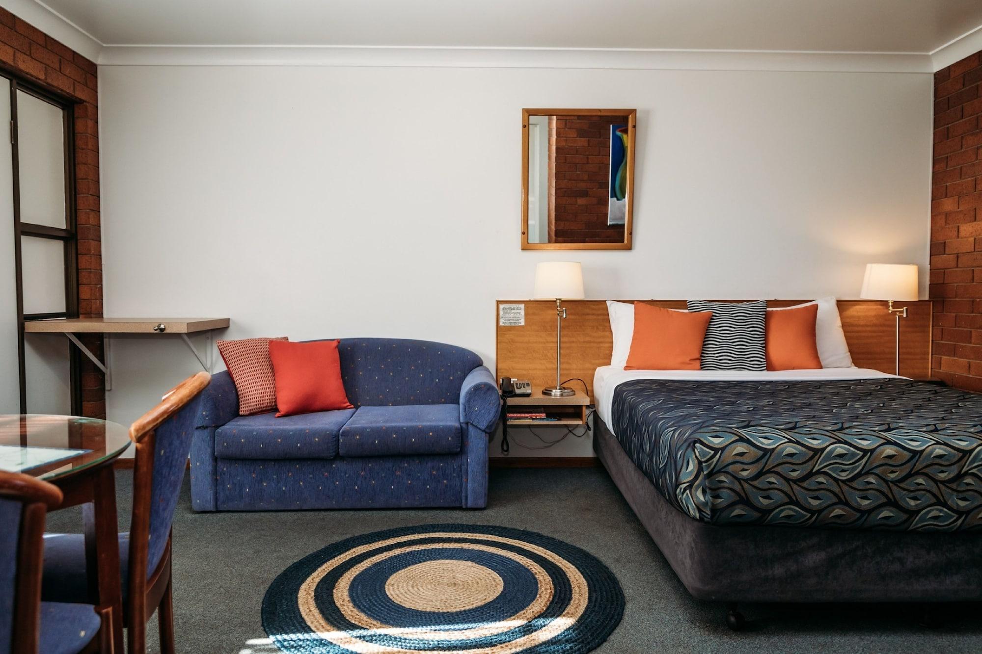 Country Pathfinder Motor Inn Dalby Extérieur photo