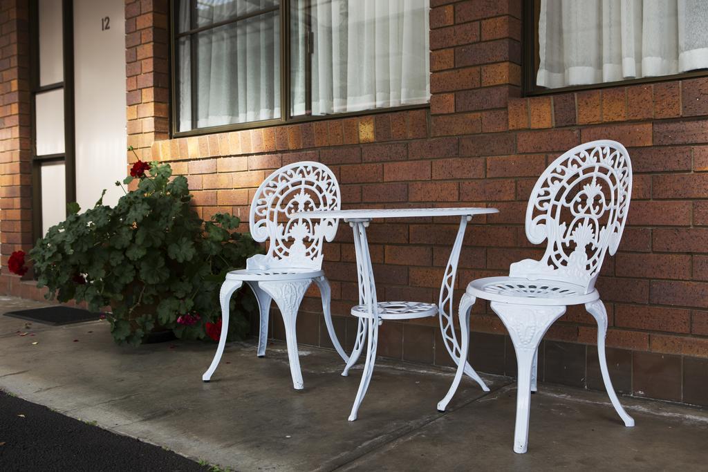 Country Pathfinder Motor Inn Dalby Extérieur photo